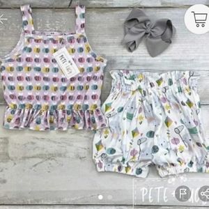 Little girls outfit. Bees, kites, purple. Shorts, shirt set Pete and Lucy